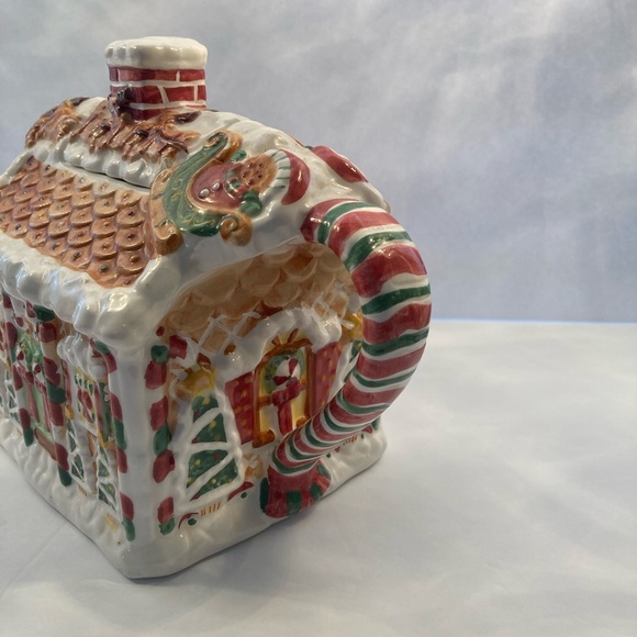 Hand painted Gingerbread Cookie Jar - Picture 6 of 12